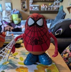 Spiderspud potato head figure